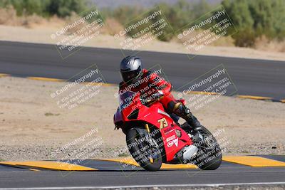 media/Oct-08-2022-SoCal Trackdays (Sat) [[1fc3beec89]]/Turn 10 (945am)/